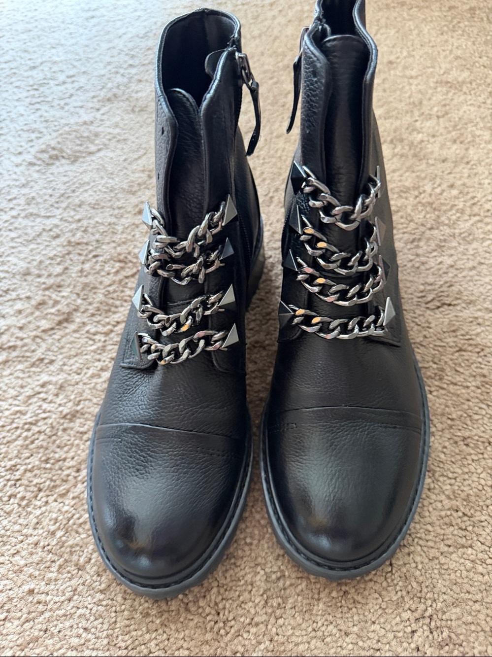 SCHUTZ Black Leather Chain-Accent Boot